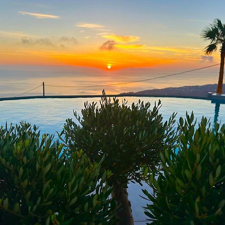 Leon Luxury Suites Imerovigli  Dış mekan fotoğraf