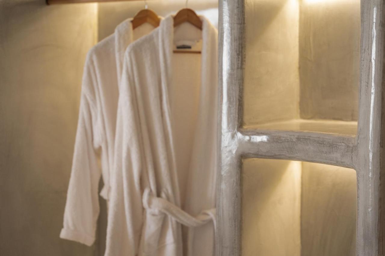 Leon Luxury Suites Imerovigli  Dış mekan fotoğraf